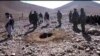 فیضی: حکومت باید عاملین سنگسار رخشانه را مجازات کند