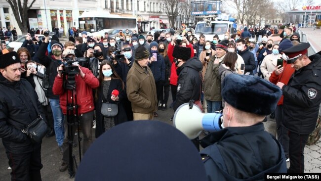 Акция протеста в поддержку Навального в Симферополе, 23 января 2020 года