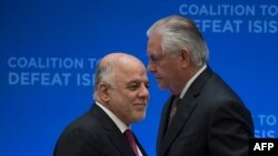 Secretarul de stat Rex Tillerson și premierul irakian Minister Haidar al-Abadi la Washington