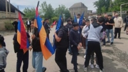 Պետական և համայնքային ծառայողներ, կրթօջախների ղեկավարներ, ուսուցիչներ և սաներ՝ իշխող ուժի քարոզարշավում 