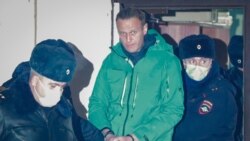 Tüntetésre buzdít a letartóztatott Navalnij