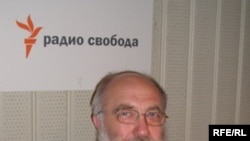 Сергей Попов в студии Радио Свобода