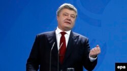 На прес-конференції в Берліні Петро Порошенко говорив про загострення біля Авдіївки, що врешті змусило його перервати візит, 30 січня 2017 року