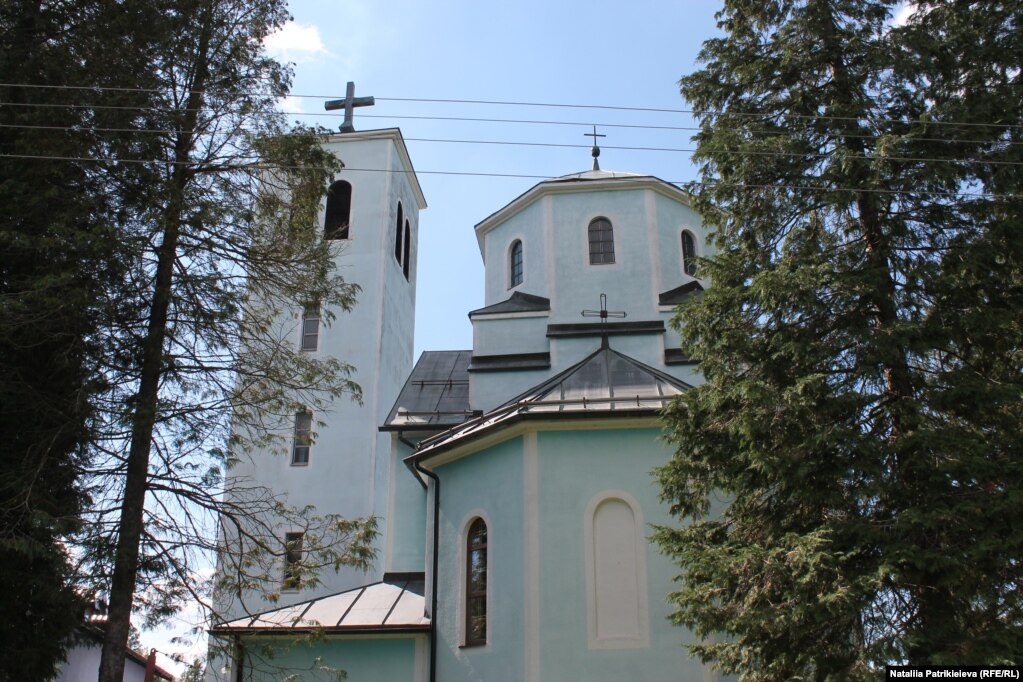 Український храм у місті Козарац, Республіка Сербська (північ Боснії та Герцеговини)