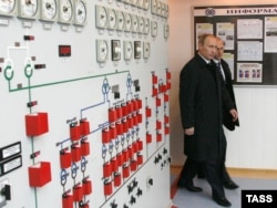 Vladimir Putin a Rosatom nuclear power plant in Volgodonsk. (file photo)