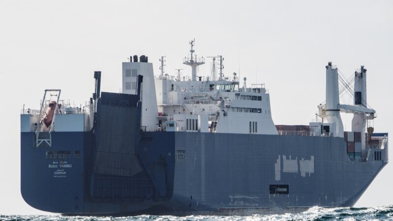 در میان اعتراض‌ها، کشتی عربستانی فرانسه را بدون بارگیری سلاح ترک کرد