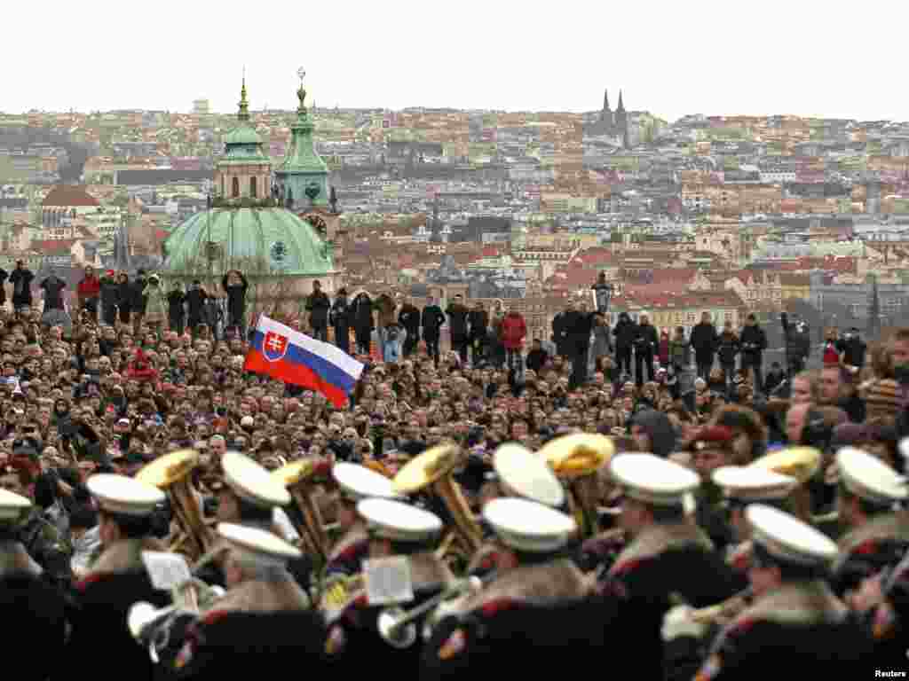 Prag, 21.12.2011. Foto: Reuters / Petr Josek 