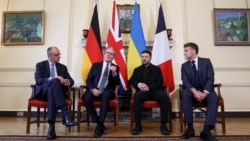 Германският канцлер Фридрих Мерц, британският премиер Кир Стармър, украинският президент Володимир Зеленски и френският президент Еманюел Макрон, 8 декември, Лондон.