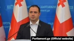 გივი მიქანაძემ ბაქოში ვიზიტისას ინტერვიუ მისცა აზერბაიჯანულ პროსახელისუფლებო გამოცემა Caliber-ს.