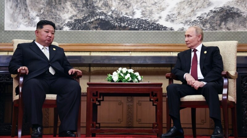 პუტინთან კიმ ჩენ ინის შეხვედრის შემდეგ კიმის ყველა კვალი წაშალეს