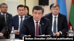 Сооронбай Жээнбеков.