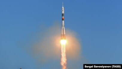 Қызды әжетханада шәует басып қалды (видео)