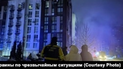 Pasojat e sulmit rus në lagjen Buça të rajonit të Kievit, 28 janar 2026.