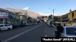 Tajik president' picture in a board in Gharm district 