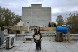 رابعه زند، نوازنده ۳۸ ساله چنگ