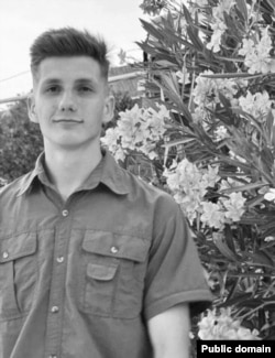 Артем Шелест