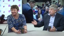 "Россия лежит как бомж у дверей"