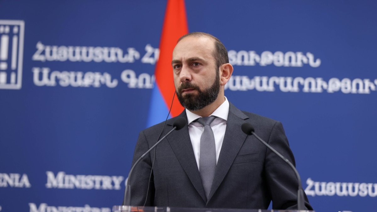 Mirzoyan left for Moscow, “a separate meeting with Bayramov is not planned”