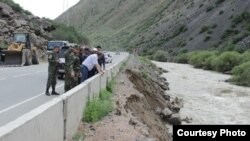 Последствия проливных дождей в Кыргызстане