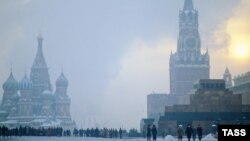 На Красной площади в Москве, зима 2005 года