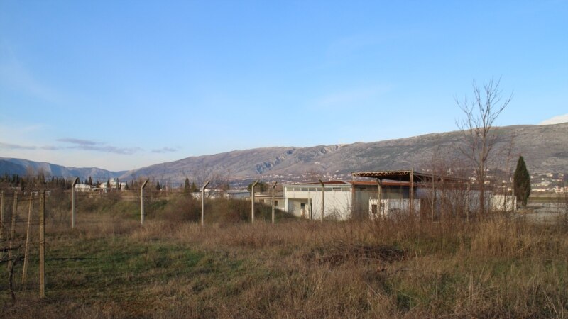 Hercegovački autoput kroz vinograde i vojnu imovinu