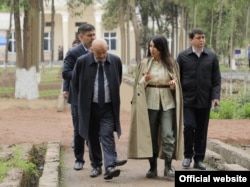 Саида Мирзияева на деловой встрече в Ташкенте.
