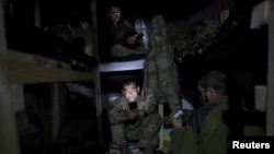 Артилеристи 152-ї окремої єгерської бригади на позиції поблизу Покровська, жовтень 2025 року