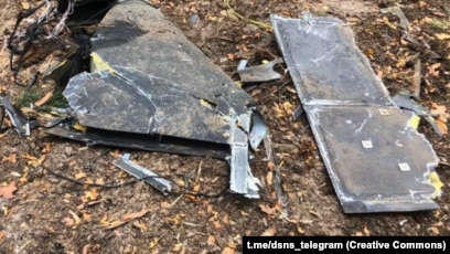 Қыздармен азғын жыныстық қатынас Мен қатты жұлқылауды аяқтадым.