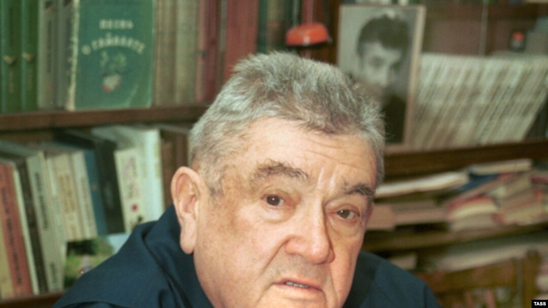 Евгений Весник