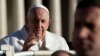 Папа закликав витрачати менше на Різдво і заощаджене висилати Україні