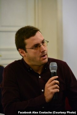 Alex Costache, journalist Public television