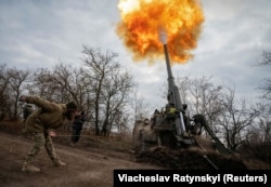 ВСУ ведут огонь из САУ 2С7 «Пион» по позициям армии РФ. Херсонщина, 9 ноября 2022 года