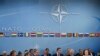 Парашэнка просіць у ЗША для Ўкраіны статус «саюзьніка па-за NATO»
