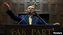 Реджеп Эрдоган выступает в парламенте в Анкаре. 7 июня 2017 года.