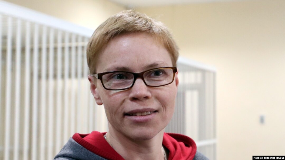 Maryna Zolatava, redactorul șef de la site-ul website Tut.by a fost găsită vinovată pentru delapidarea a 765 000de ruble biloruse