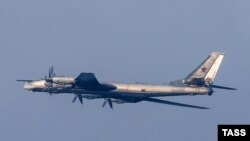 Tupolev Tu-95 "Ayı" strateji bombardmançısı