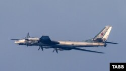 Tu-95