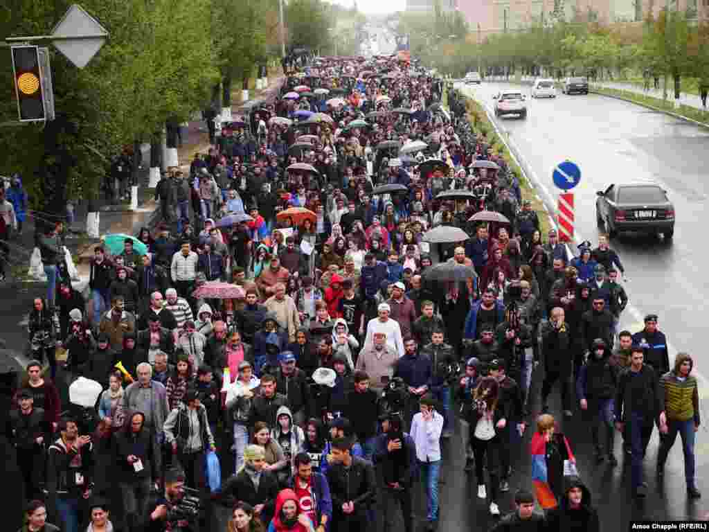 Antigovernment protesters rally in central Yerevan.