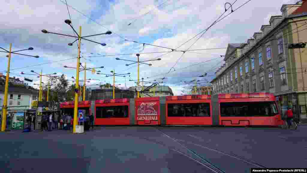 Publicitatea electorală pe mijloacele de transport public este interzisă.&nbsp;