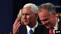 Кандидаты на пост вице-президента США демократ Тим Кейн и республиканец Майк Пенс

