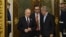 Лидер РФ Владимир Путин (л) и президент Ирана Масуд Пезешкиан, Москва, 27 октября 2026 года