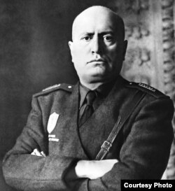 Benito Mussolini, conducătorul Italiei (Foto: Biblioteca Centrală Universitară, Iași)