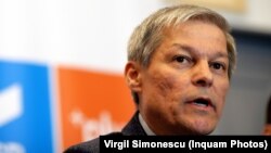 Dacian Cioloș spune că decizia Curții Supreme îi dă avânt Alianței 2020 la alegerile europarlamentare