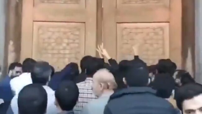 Iranians Storm Holy Shrines After Coronavirus Forces Closures