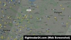 Літак з Каракаса летить над Німеччиною. Скрін сайту Flightradar