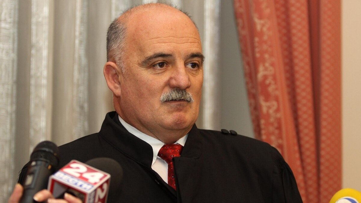 Macedonian Lawmakers Sack Attorney General