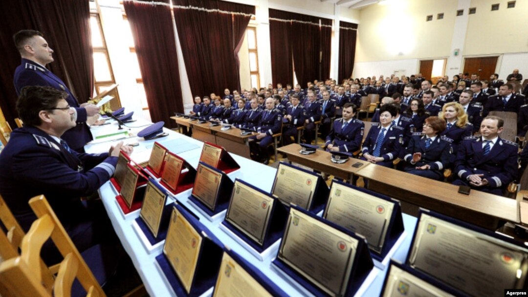 Preoții din MAI au printre atribuții „cultivarea sentimentelor patriotice, a dragostei și atașamentului față de armată".
