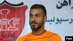 Sosha Makani is a goalkeeper who currently plays for Persepolis in the Iran Pro League