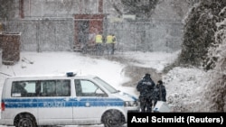 Паліцыя на месцы падпалу электрастанцыі