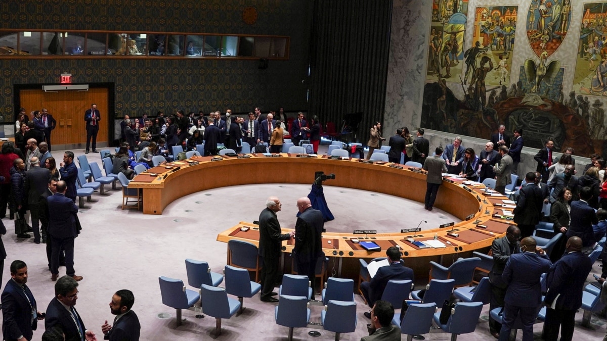 Рада безпеки ООН схвалила резолюцію, яка вимагає від Хуті припинити напади в Червоному морі